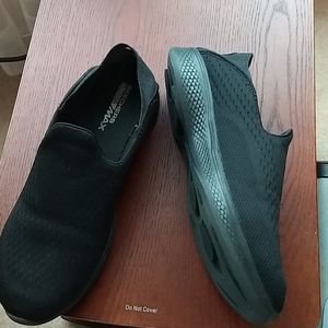Skechers go walk shoes